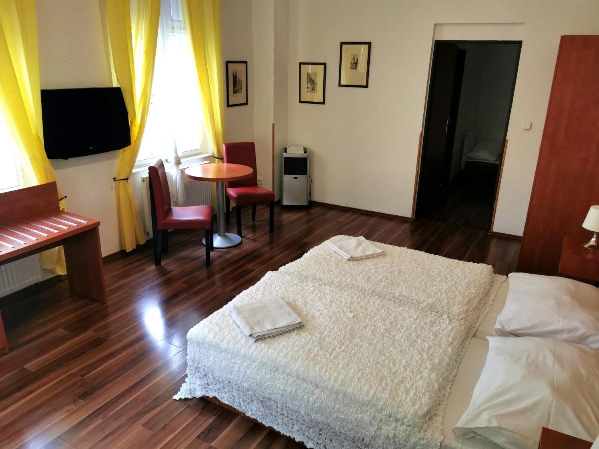 Apartment Amandment Praga Exterior foto
